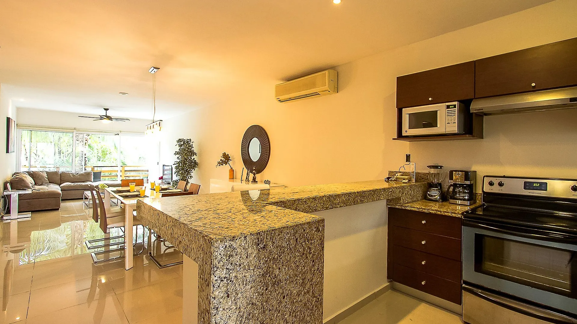 Sabbia Dowtown Condos By Mikitito Rentals Playa del Carmen 0*,  Meksika