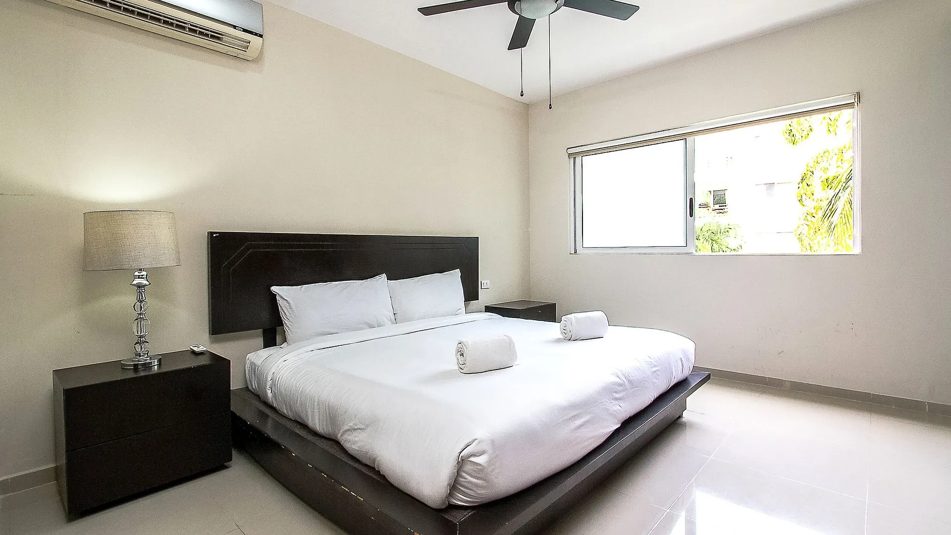 Hotel Sabbia Dowtown Condos By Mikitito Rentals Playa del Carmen Messico